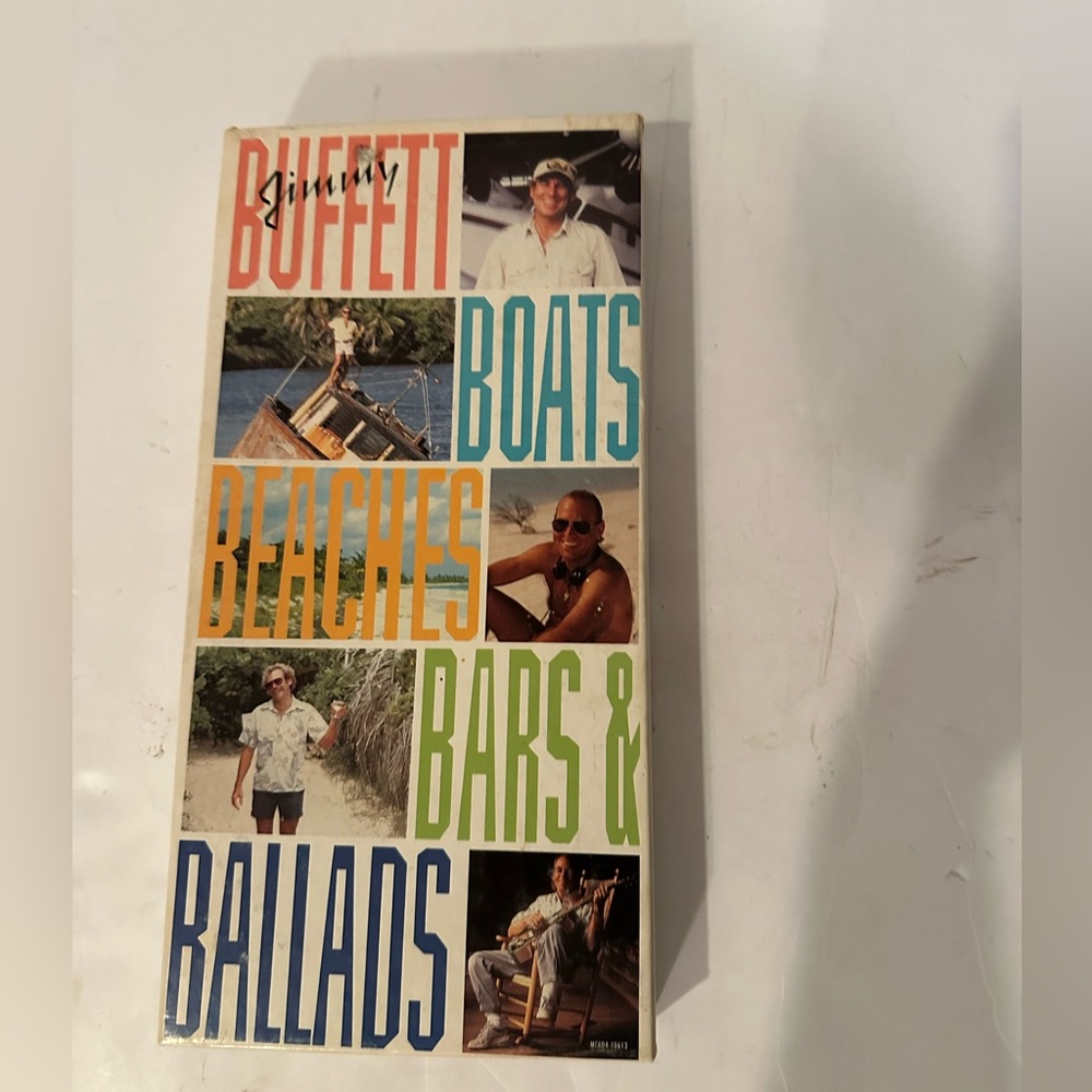Vintage Jimmy Buffett 4 CD’s set with the Parrot Head Handbook